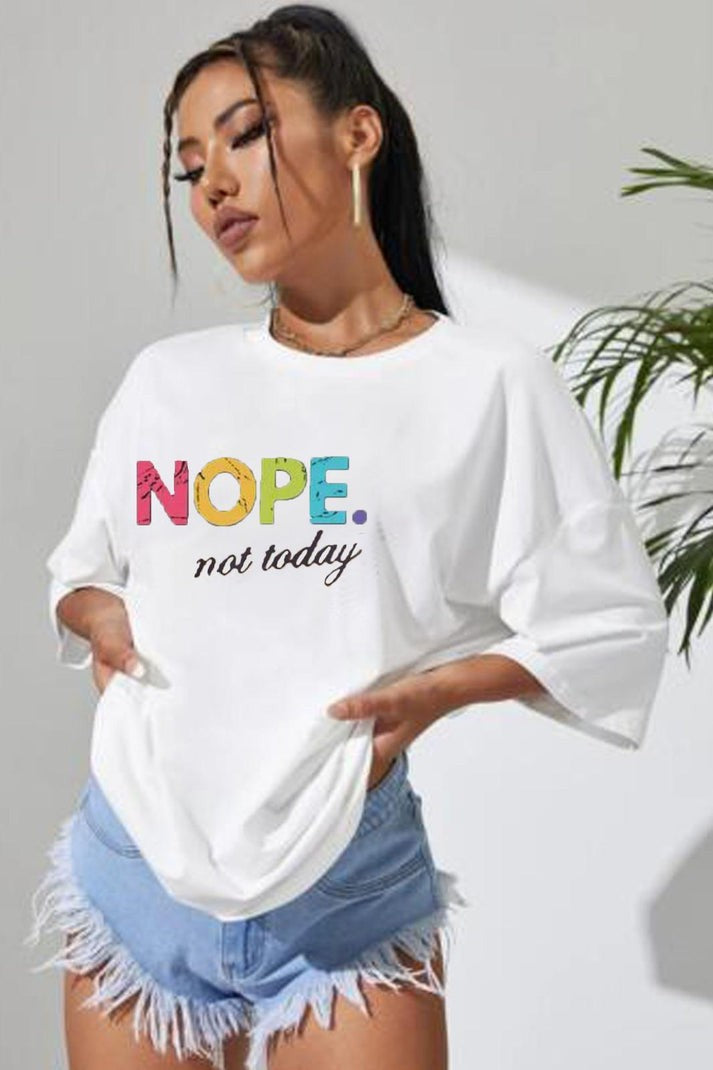 Novara Oversized Graphic Tee